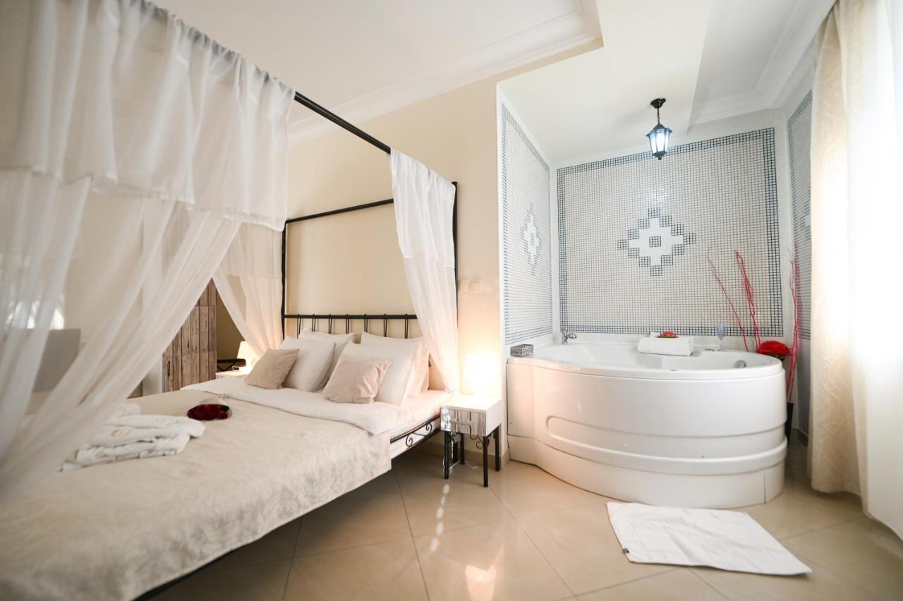 Garni Dash Hotel