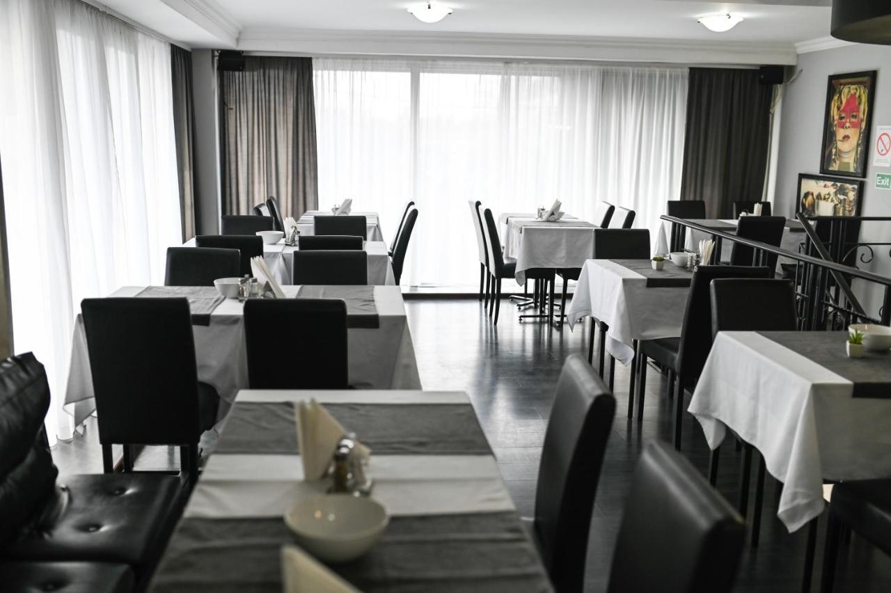 Garni Dash Hotel